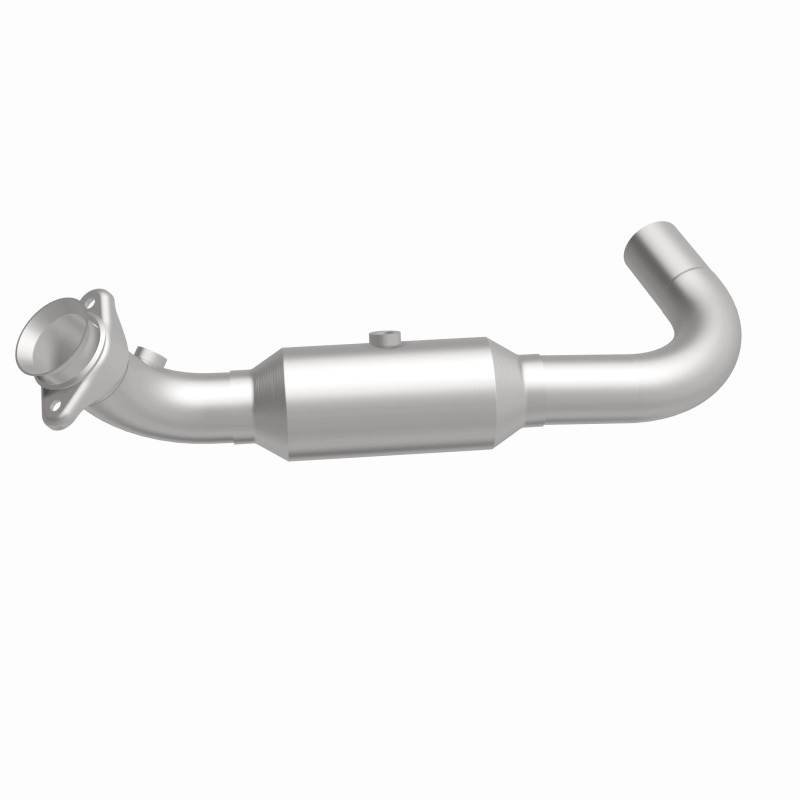 MagnaFlow 07-08 Ford Expedition 5.4L Direct Fit Converter thumbnail 3