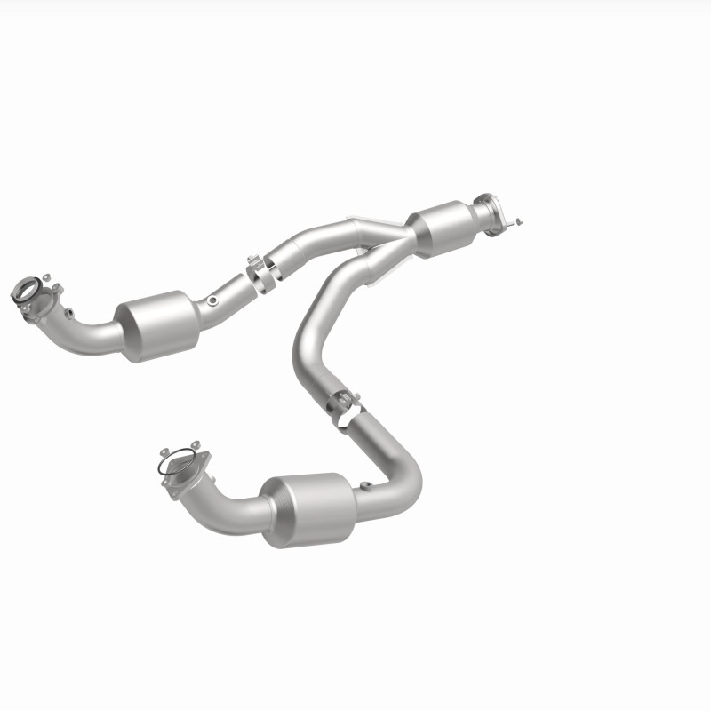 MagnaFlow 12-20 Chevrolet Express 4500 Underbody 6.0L Direct Fit Catalytic Converter thumbnail 4