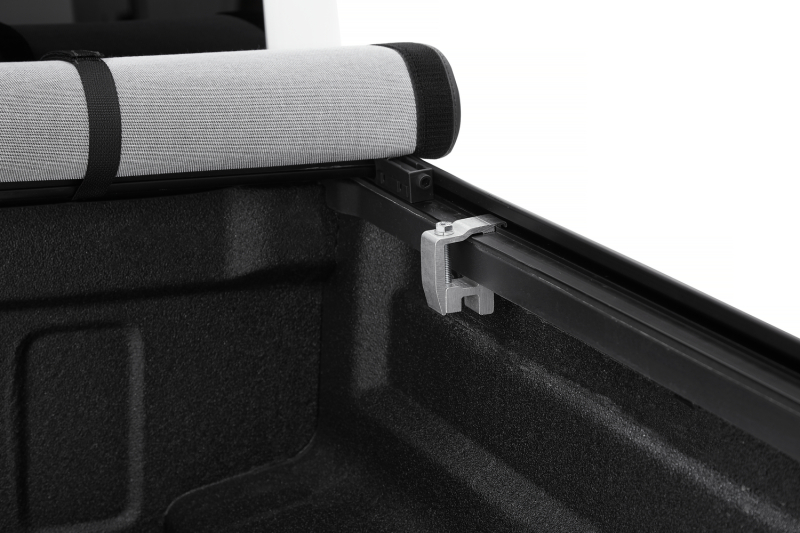 Bestop Roll Soft Tonneau - 20-26 Jeep Gladiator For 5 Ft. Bed EZ-Roll (Black Diamond) thumbnail 2
