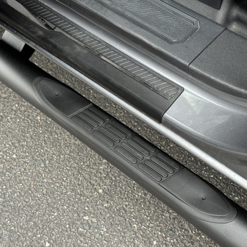 Go Rhino 21-26 Ford Bronco (4dr) 4000 Series Side Steps - Cab Length - Tex. Blk thumbnail 3