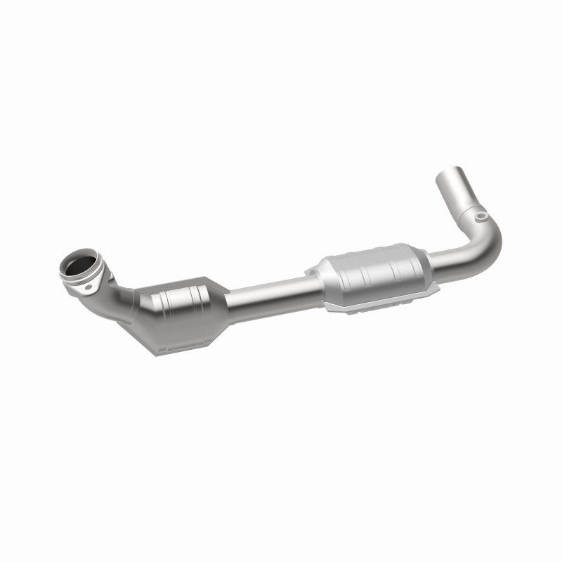 MagnaFlow Direct Fit Catalytic Converter 00-04 Ford E150 4.6L Driver Side thumbnail 4