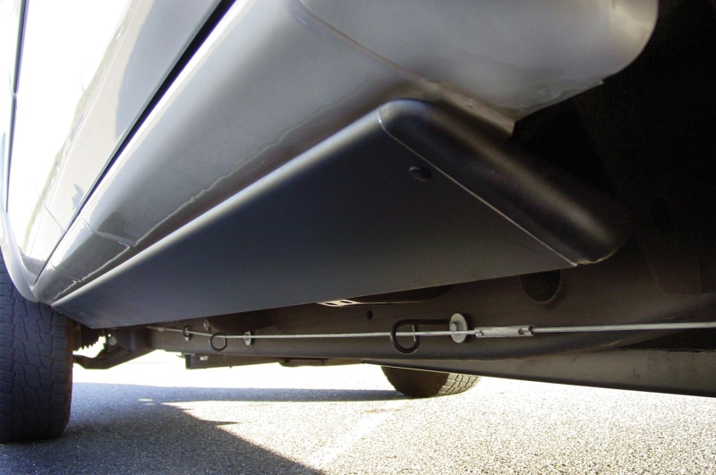 AMP Research 2002-2006 Cadillac Escalade PowerStep - Black thumbnail 4