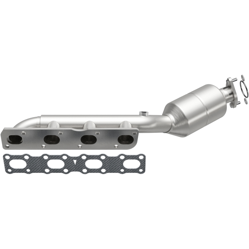 MagnaFlow Direct-Fit SS Catalytic Converter 04-06 Nissan Titan 5.6L V8 (California) thumbnail 3