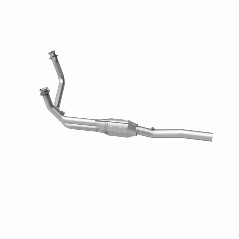 MagnaFlow Direct Fit Catalytic Converter 96-97 Dodge Van 3.9L/5.2L/5