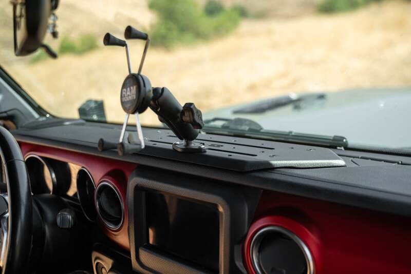 DV8 Offroad 18-23 Jeep Wrangler JL/20-23 Gladiator JT Device Dash Mount V2 thumbnail 5