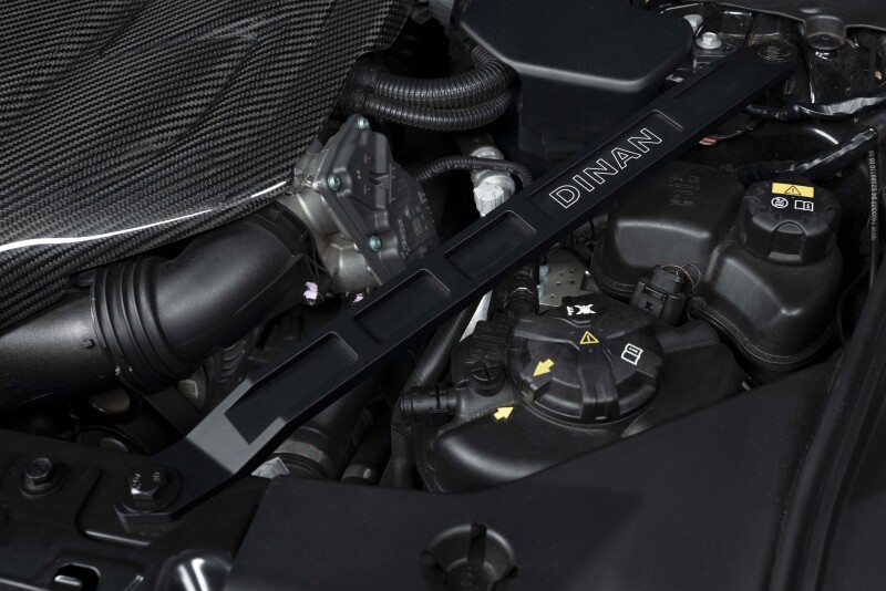 Dinan 19-26 BMW Z4 sDrive30i/M40i (G29) Strut Tower Braces - Front