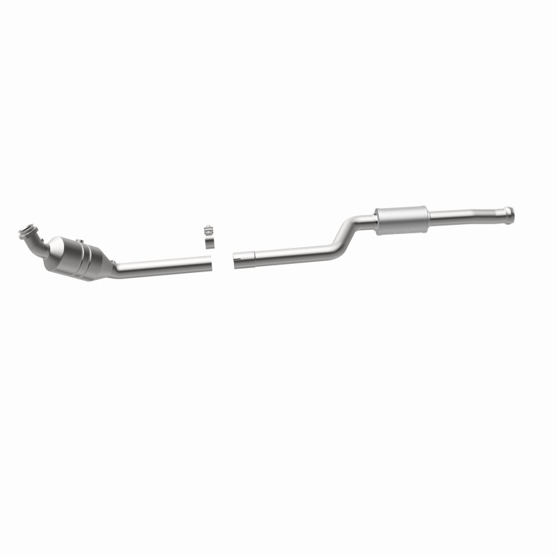 MagnaFlow 08-10 Mercedes-Benz C300 3.0L Direct Fit Converter thumbnail 3