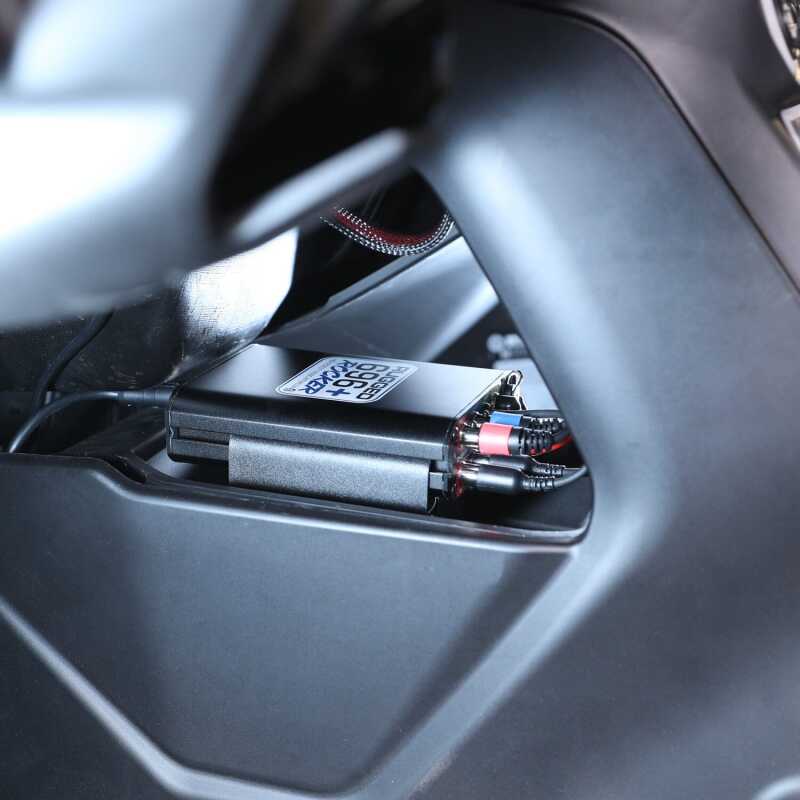 Rugged Radios Can-Am Maverick R Complete Comm Kit w/2-Way Radio 696 PLUS Remote Head / G1 GMRS