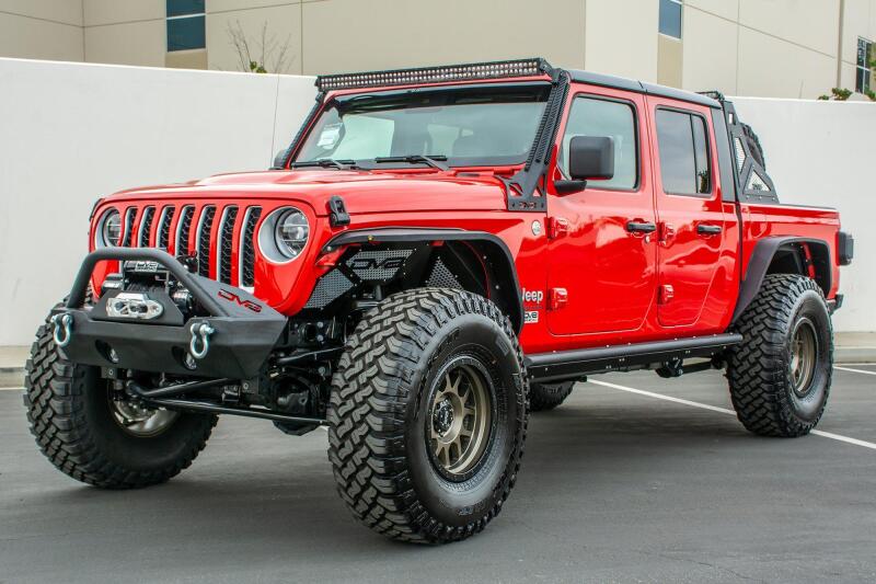 DV8 Offroad 2019+ Jeep Gladiator Side Step/Sliders thumbnail 4