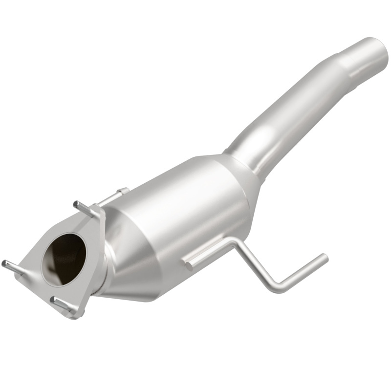 MagnaFlow Conv DF 04-07 VW Touareg 4.2L Passenger Side thumbnail 3