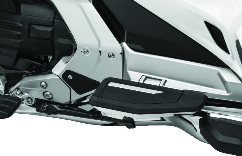 Kuryakyn Omni Transformer Passenger Floorboards Chrome