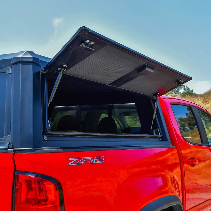 Westin 15-22 Chevrolet Colorado CC 5ft Bed EXP Truck Cap - Black (Box 1 ONLY) thumbnail 2