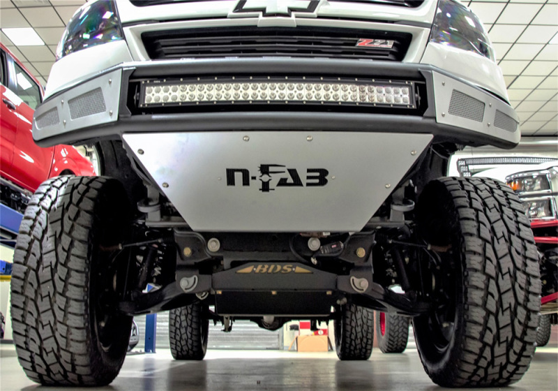N-Fab M-RDS Front Bumper 15-17 Chevy Colorado - Tex. Black w/Silver Skid Plate thumbnail 2