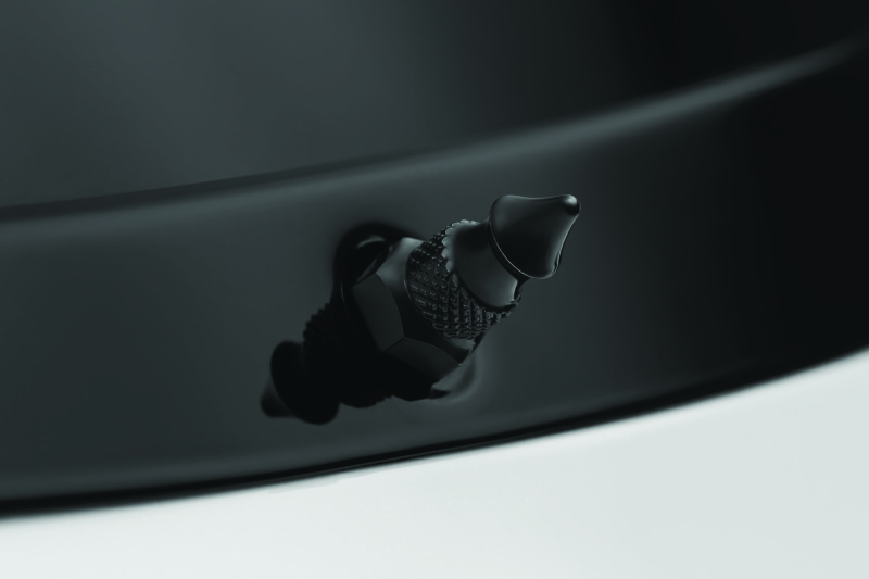 Kuryakyn Windshield Spikes 15-Up FLTRX / FLTRXS Black