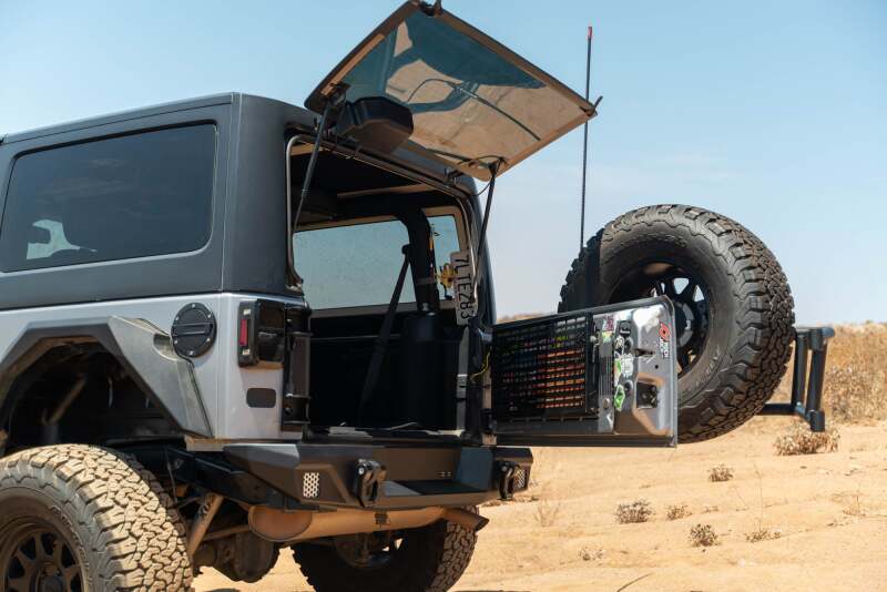 DV8 Offroad 07-18 Jeep Wrangler JK Body Mounted Tire Carrier thumbnail 3