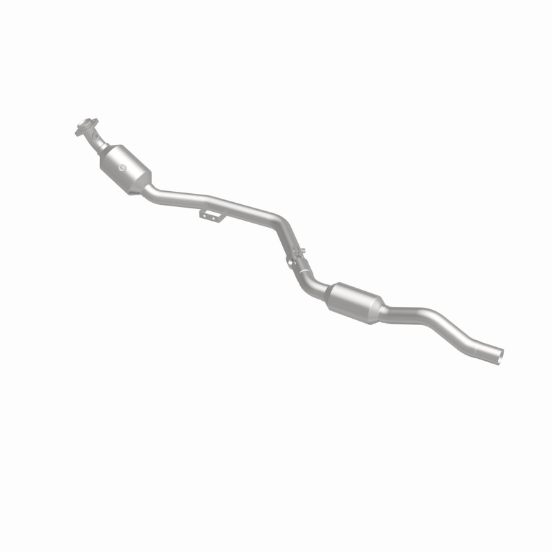 MagnaFlow Direct Fit Catalytic Converter OEM 2007 Mercedes-Benz E350 Underbody - 69.125in Length thumbnail 8