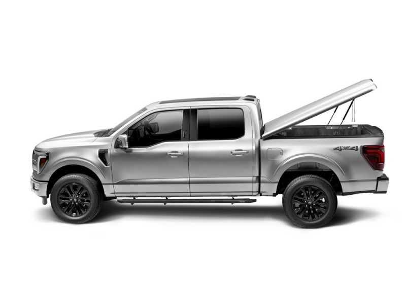 Undercover 24-26 Ford F-150 Crew Cab 5.7ft Bed W/ Pro Access TG- YZ - OxFord White
