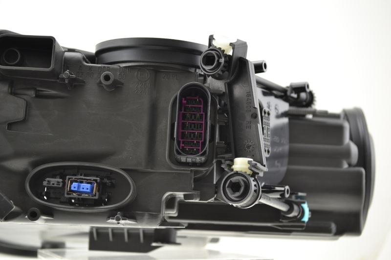 Hella 08-10 Vw Touareg Xenon Headlamp Rh thumbnail 7