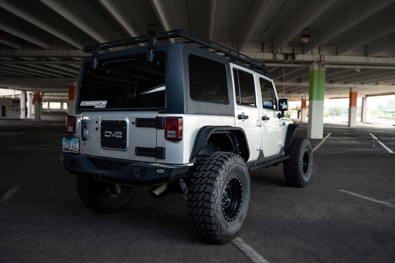 DV8 Offroad 07-18 Jeep Wrangler JK Full-Length Roof Rack thumbnail 5