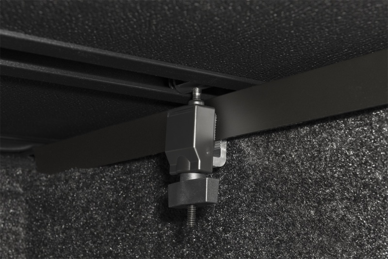Extang 2021 Ford F-150 (8ft Bed) Solid Fold 2.0 thumbnail 9