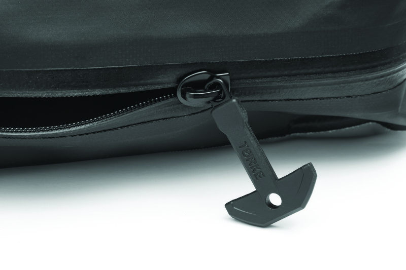 Kuryakyn Torke Large Removable Dry Pouch thumbnail 4