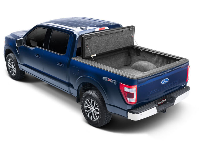 UnderCover 2021+ Ford F-150 Crew Cab 5.5ft Ultra Flex Bed Cover thumbnail 9