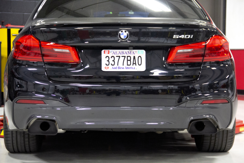 Dinan 17-23 BMW 540i (G30) Free Flow Axleback Exhaust System - Black Tips