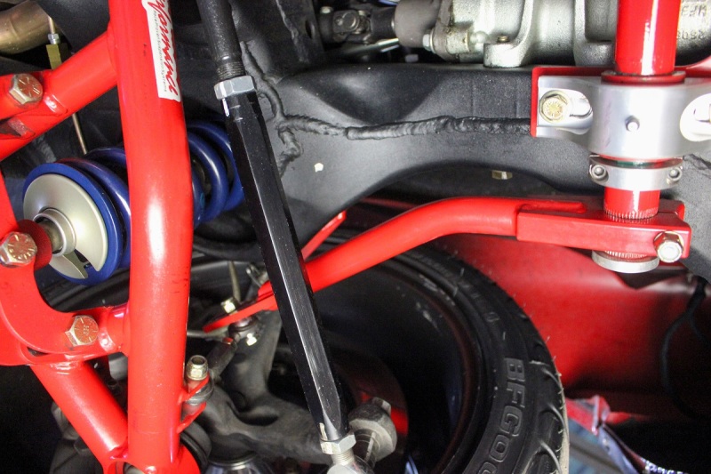 UMI Performance 1-1/4in Splined Front Sway Bar (Double Shear End Links) thumbnail 3