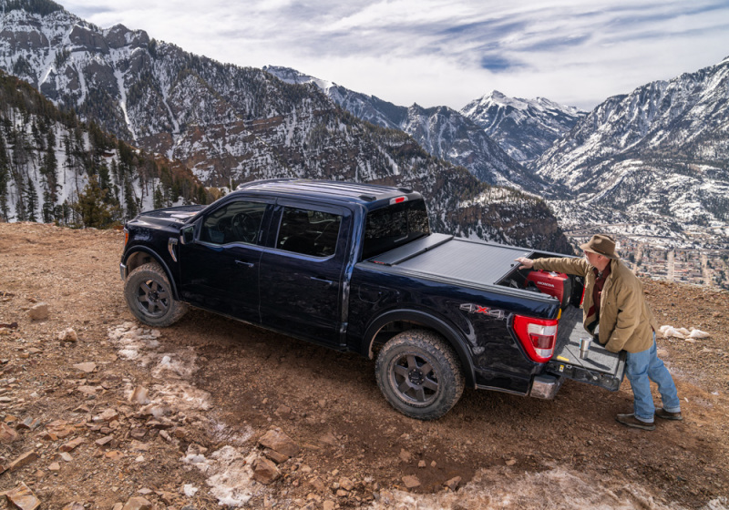 Roll-N-Lock 21-22 Ford F150 (78.9in. Bed) A-Series Retractable Tonneau Cover thumbnail 4