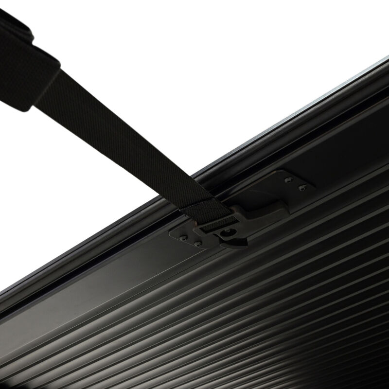 Westin 19-26 GM Silverado/Sierra 2500/3500 6ft 6in Bed Manual Retractable Tonneau Cover - Black thumbnail 2