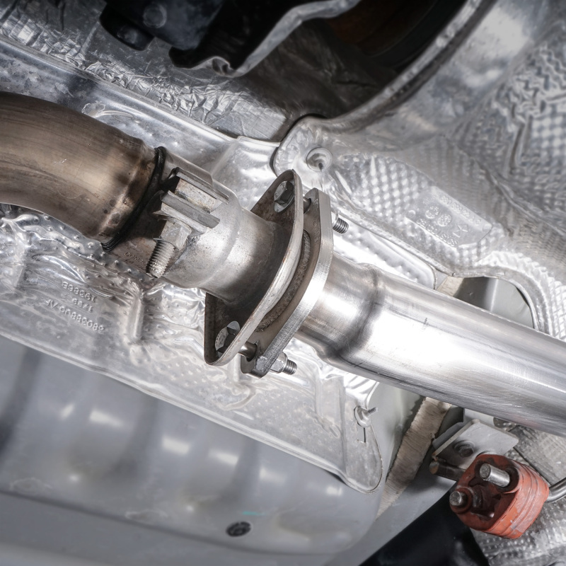 Stainless Works 11-20 Jeep Grand Cherokee 5.7L 3in Redline Catback Exhaust w/X-Pipe (Uses OEM Tips) thumbnail 3