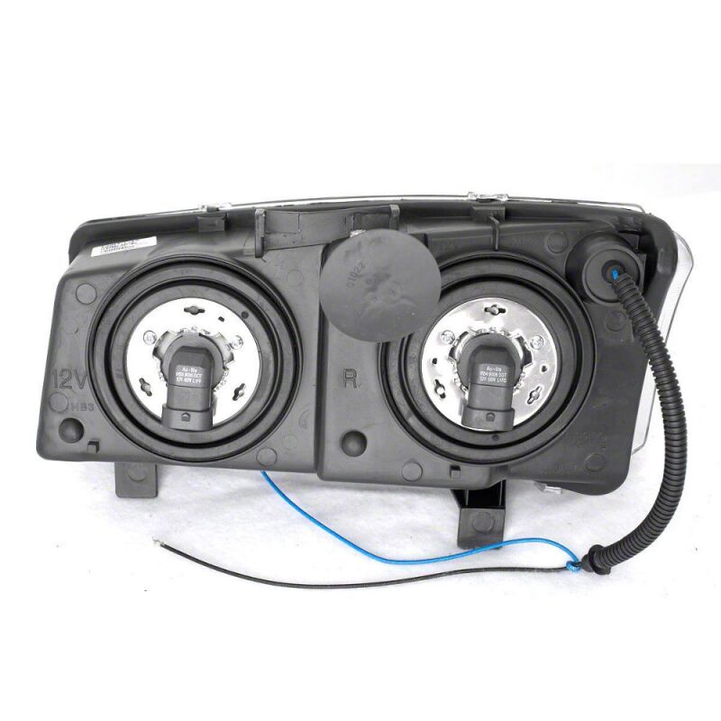 Raxiom 03-06 Chevrolet Silverado 1500 Dual LED Halo Projector Headlights- Black - Clear Lens thumbnail 2