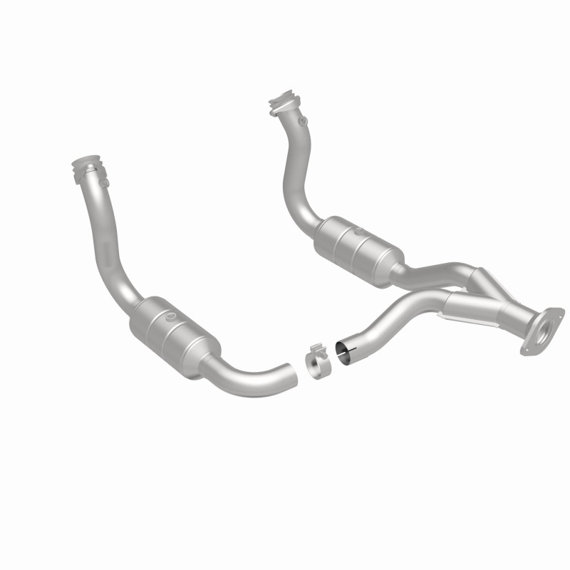 MagnaFlow 08-10 Ford F-350 Super Duty 6.8L Direct Fit Converter thumbnail 5