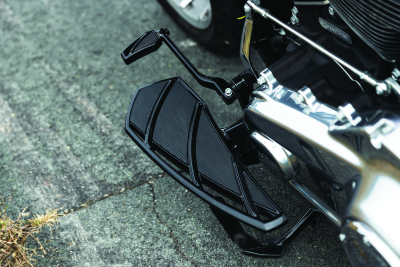 Kuryakyn Phantom Shift Peg Black #5791