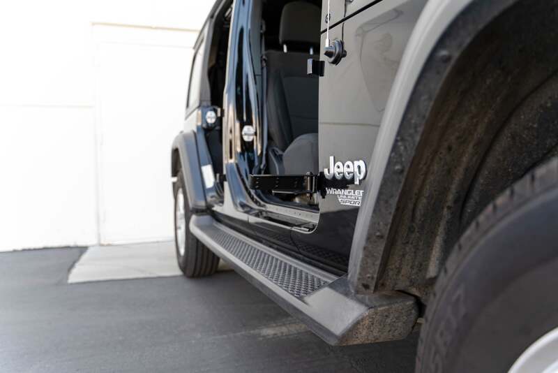 DV8 Offroad 07-23 Jeep Gladiator/Wrangler JT/JK/JL Foot Pegs thumbnail 6