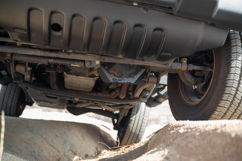 DV8 Offroad 2007-2018 Jeep Wrangler JK Dana 30 Front Differential Skid Plate thumbnail 4