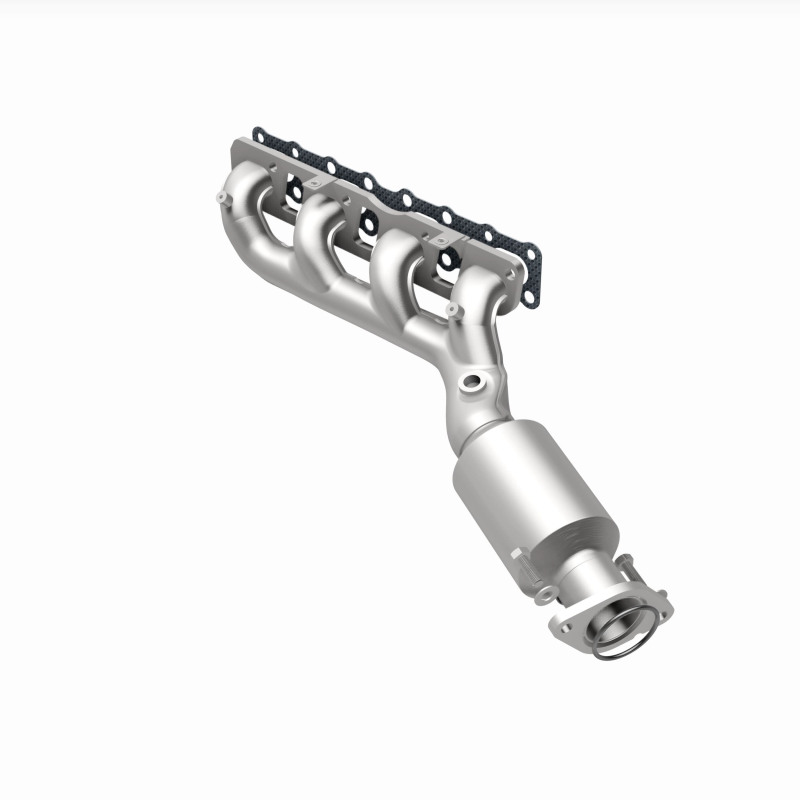 MagnaFlow 05-06 Nissan Titan 5.6L Direct Fit Converter thumbnail 5