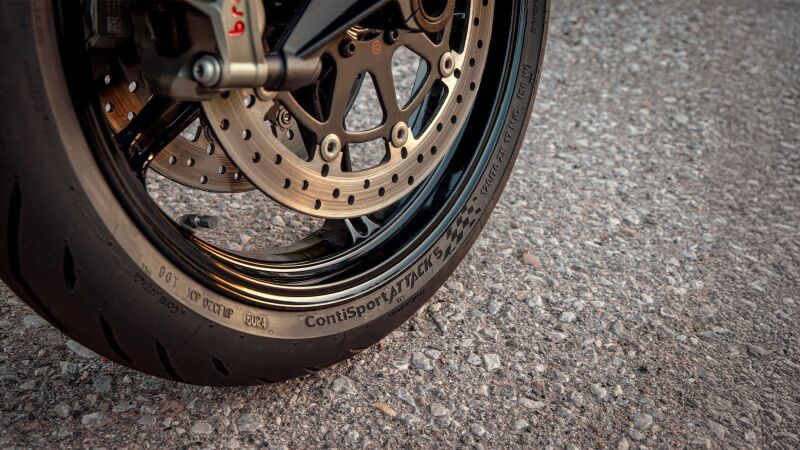 Continental ContiSportAttack 5 - 120/70 ZR17 M/C (58W) TL Front