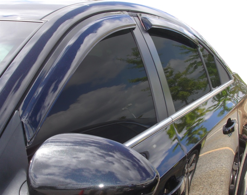 AVS 11-15 Chevy Cruze Ventvisor Outside Mount Window Deflectors 4pc - Smoke thumbnail 2