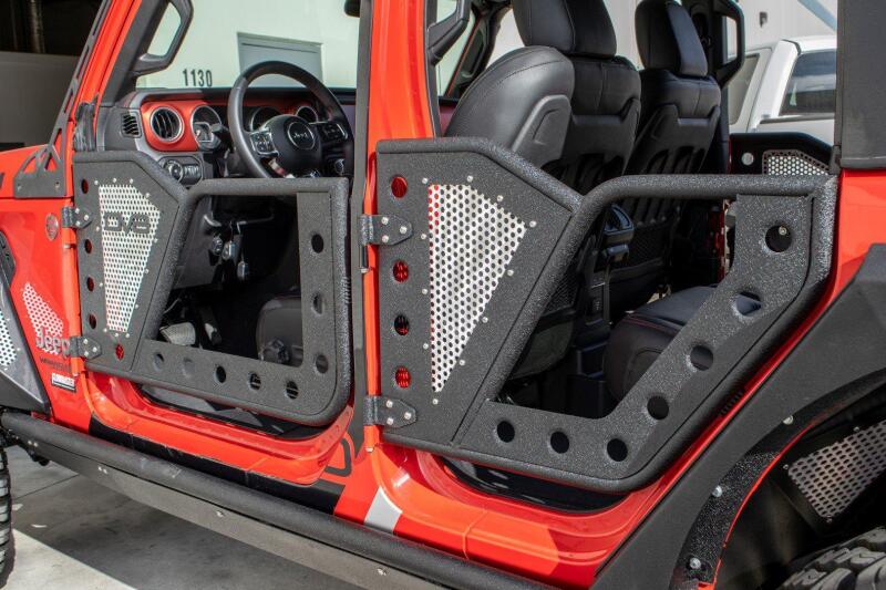 DV8 Offroad Jeep 18+ Wrangler JL / 20+ Gladiator JT Front Rock Doors w/ Perforated Aluminum Mesh thumbnail 8