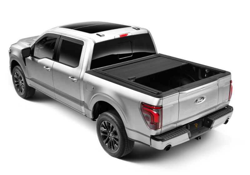 Retrax 24-26 Toyota Tacoma 5ft Bed (Needs to Have Deck Rail Sys) RetraxPRO EZ-Off FRC-4000