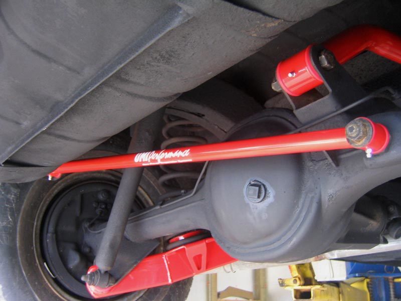 UMI Performance 59-64 GM B-Body Non-Adjustable Panhard Bar thumbnail 3