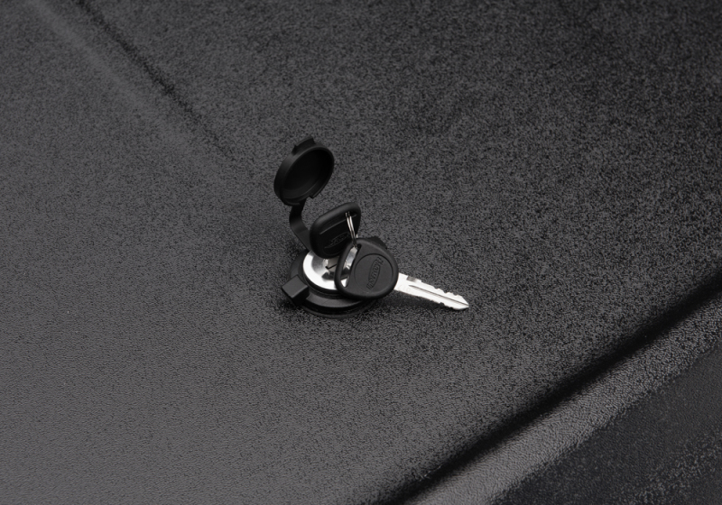 UnderCover 16-20 Toyota Tacoma 5ft SE Bed Cover - Black Textured (Req Factory Deck Rails) thumbnail 9