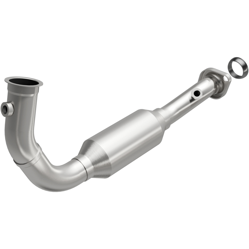 MagnaFlow Direct Fit Catalytic Converter OEM 2004 Jeep Liberty Underbody thumbnail 3