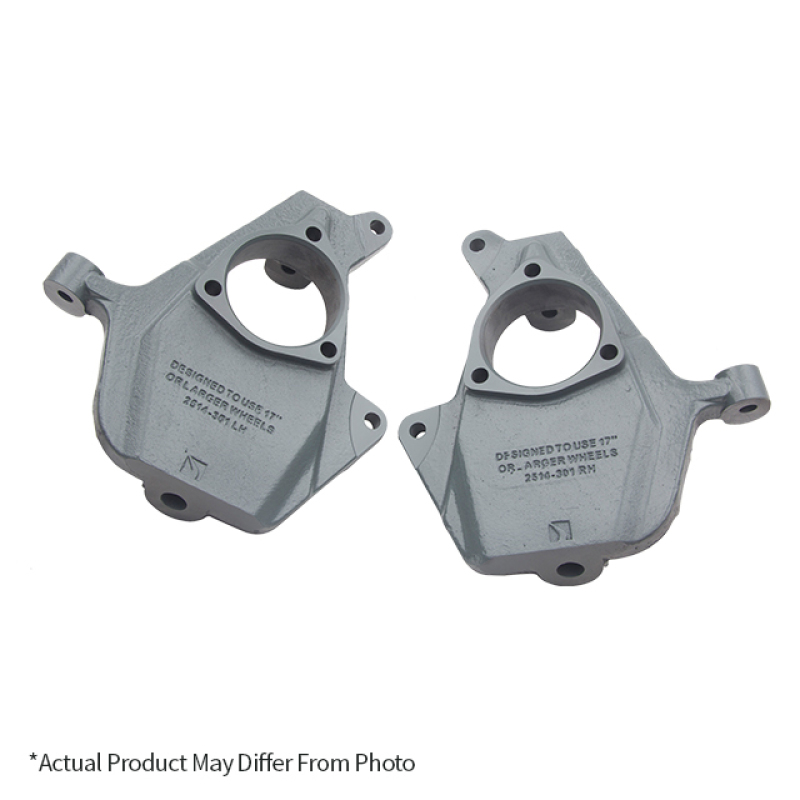 Belltech Front Spindles 2515 Spindles, Front, Lowered Ride Height, 3.00 in. Drop, Ductile Iron, Natural, Chevrolet, GMC, Pair