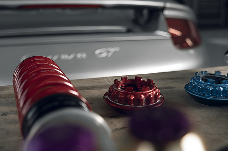 KW 04-05 Porsche Carrera GT Special Edition HLS4 V5 Coilover Kit w/ Red & Blue Springs
