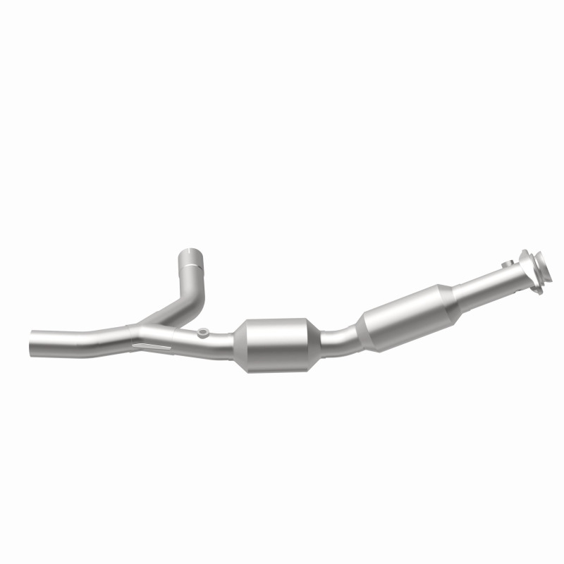 MagnaFlow 2007 Ford E-150 4.6L Direct Fit Converter thumbnail 9