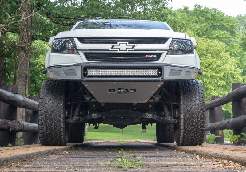 N-Fab M-RDS Front Bumper 15-17 Chevy Colorado - Tex. Black w/Silver Skid Plate thumbnail 9