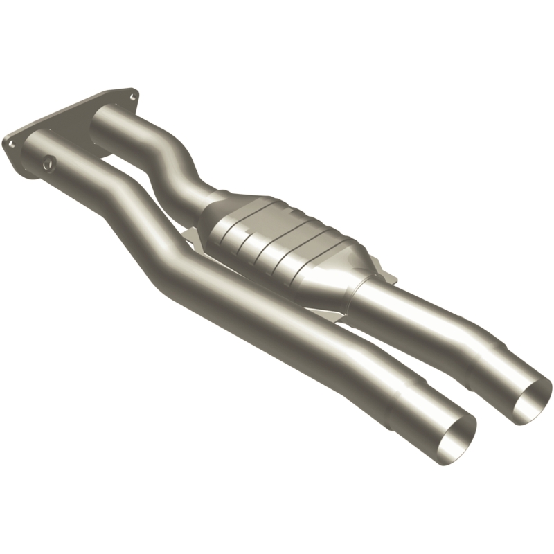 MagnaFlow Direct Fit Catalytic Converter 96-97 7.4L 3500 Truck Rear thumbnail 2