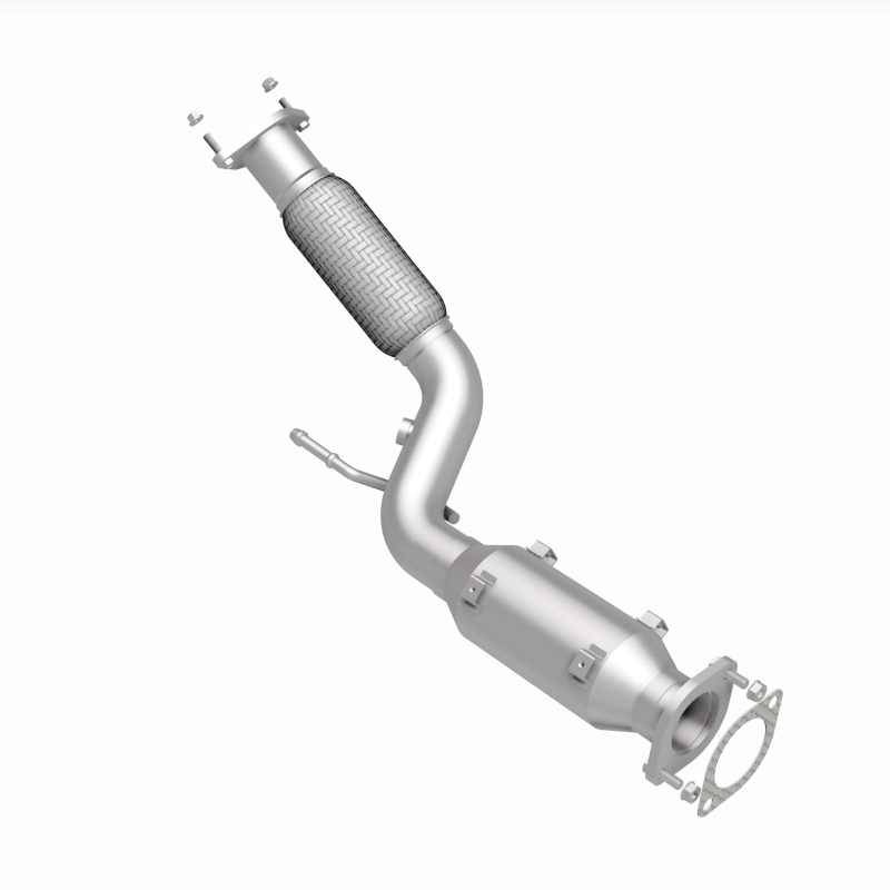 MagnaFlow 17-20 Nissan Rogue Sport Rear Underbody 2L Direct Fit Converter thumbnail 3